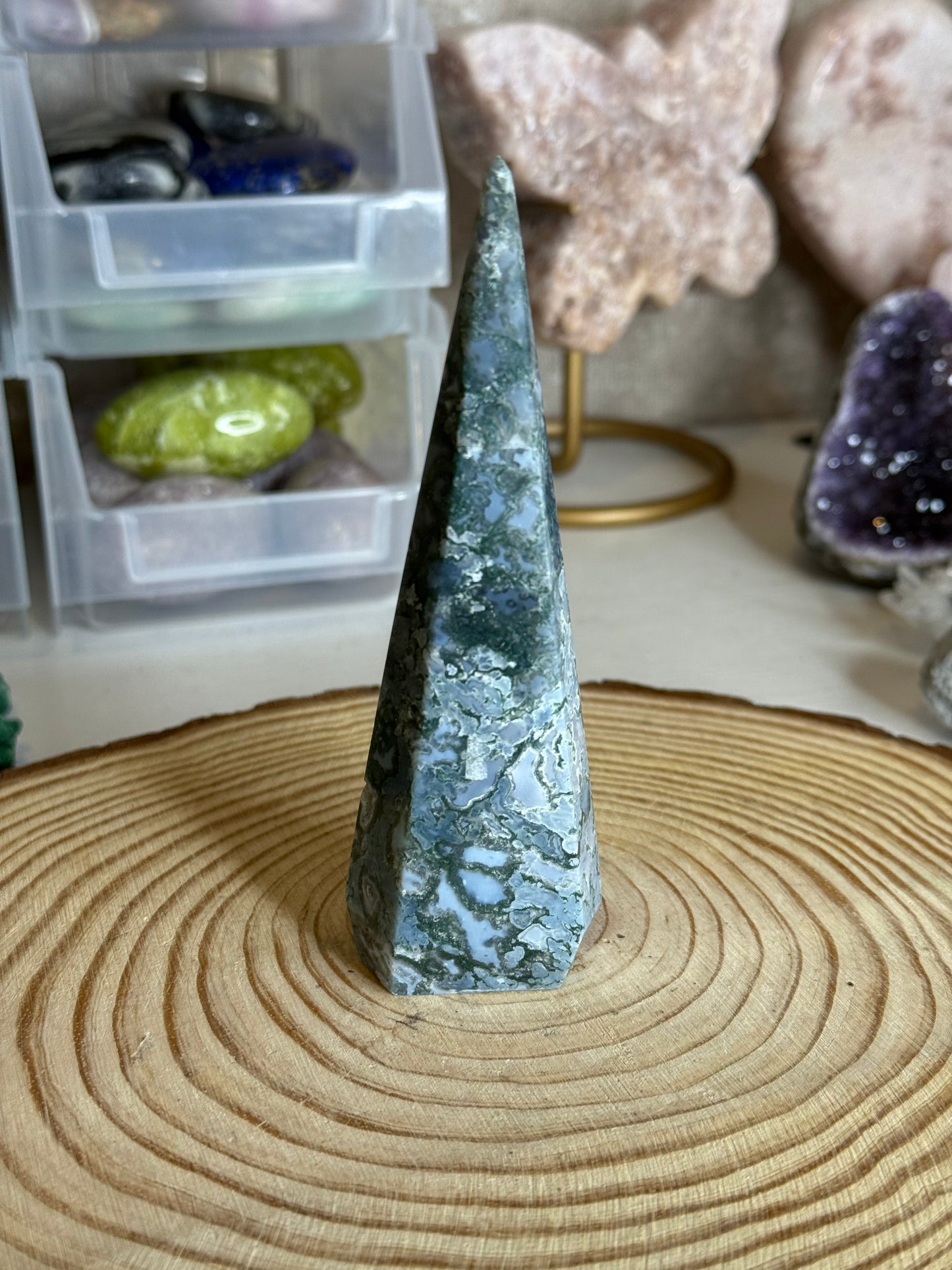 Moss agate points