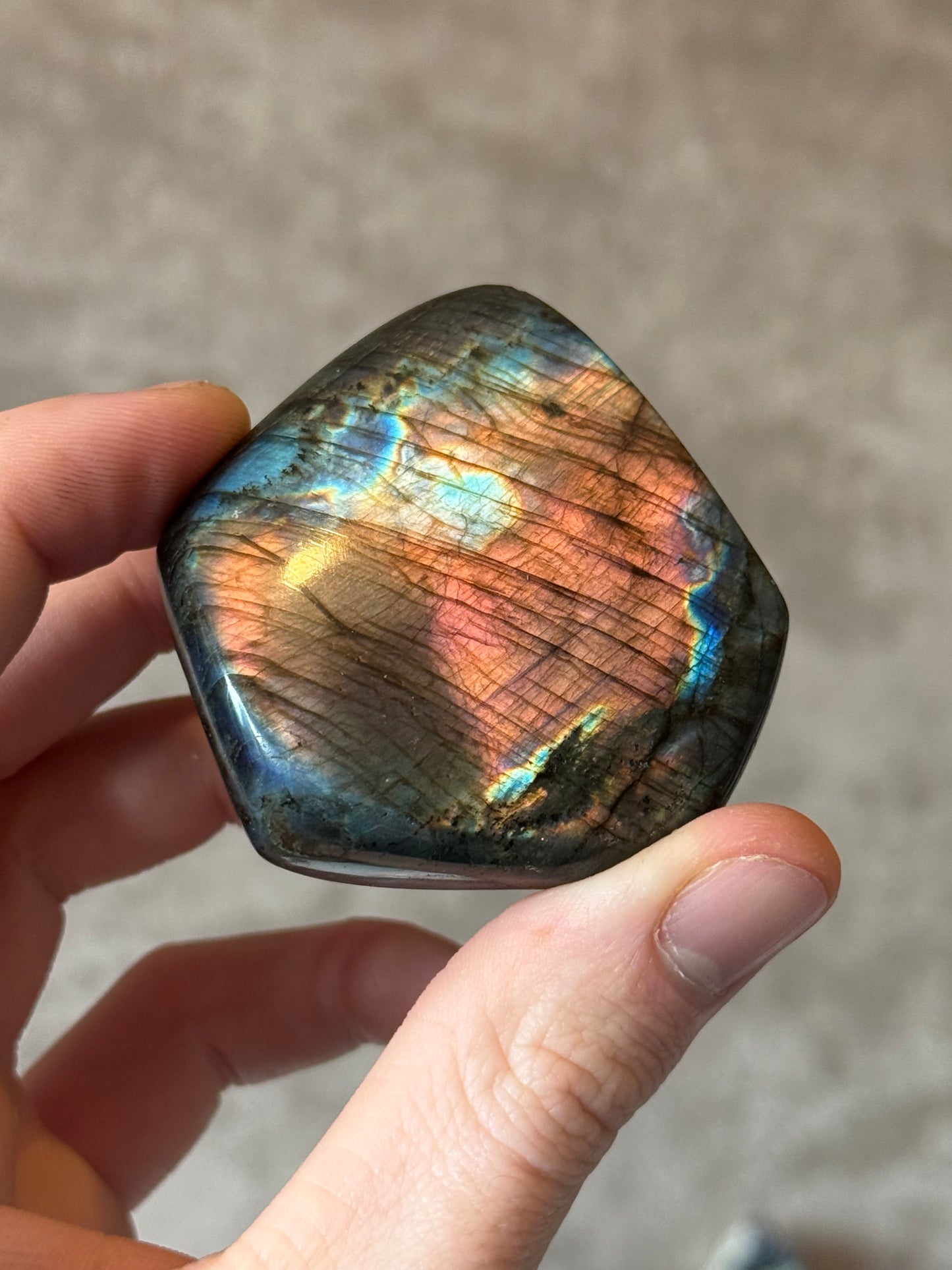 Labradorite free form