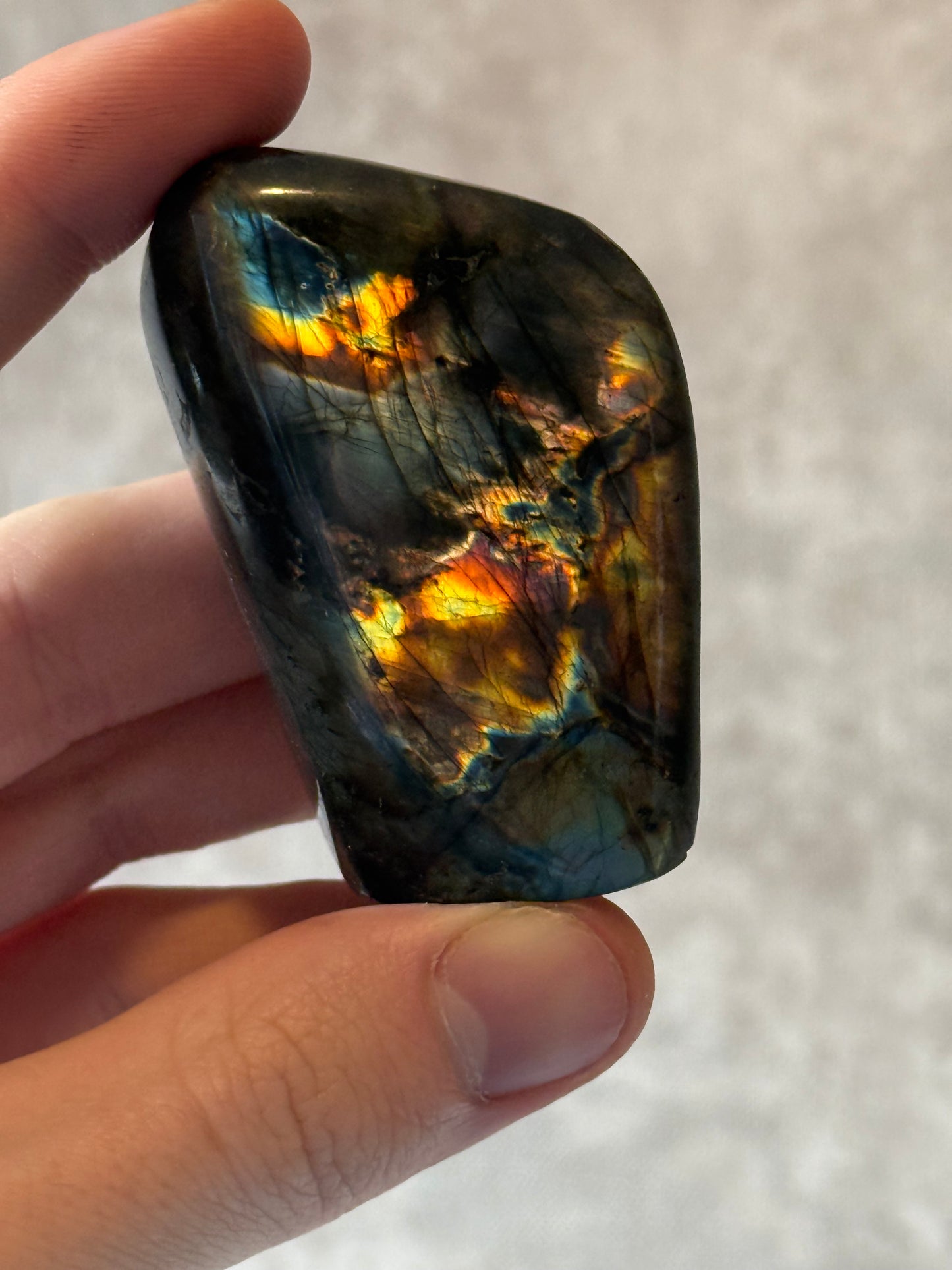 Labradorite free form