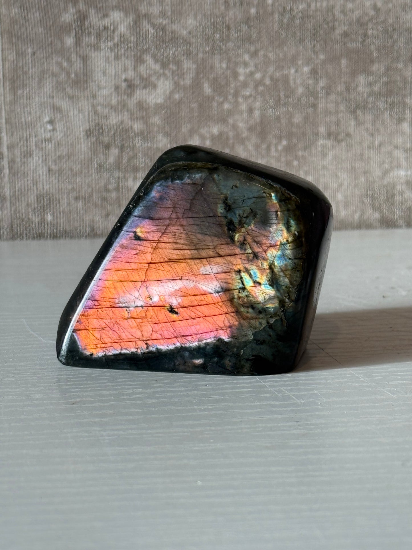 Labradorite free form