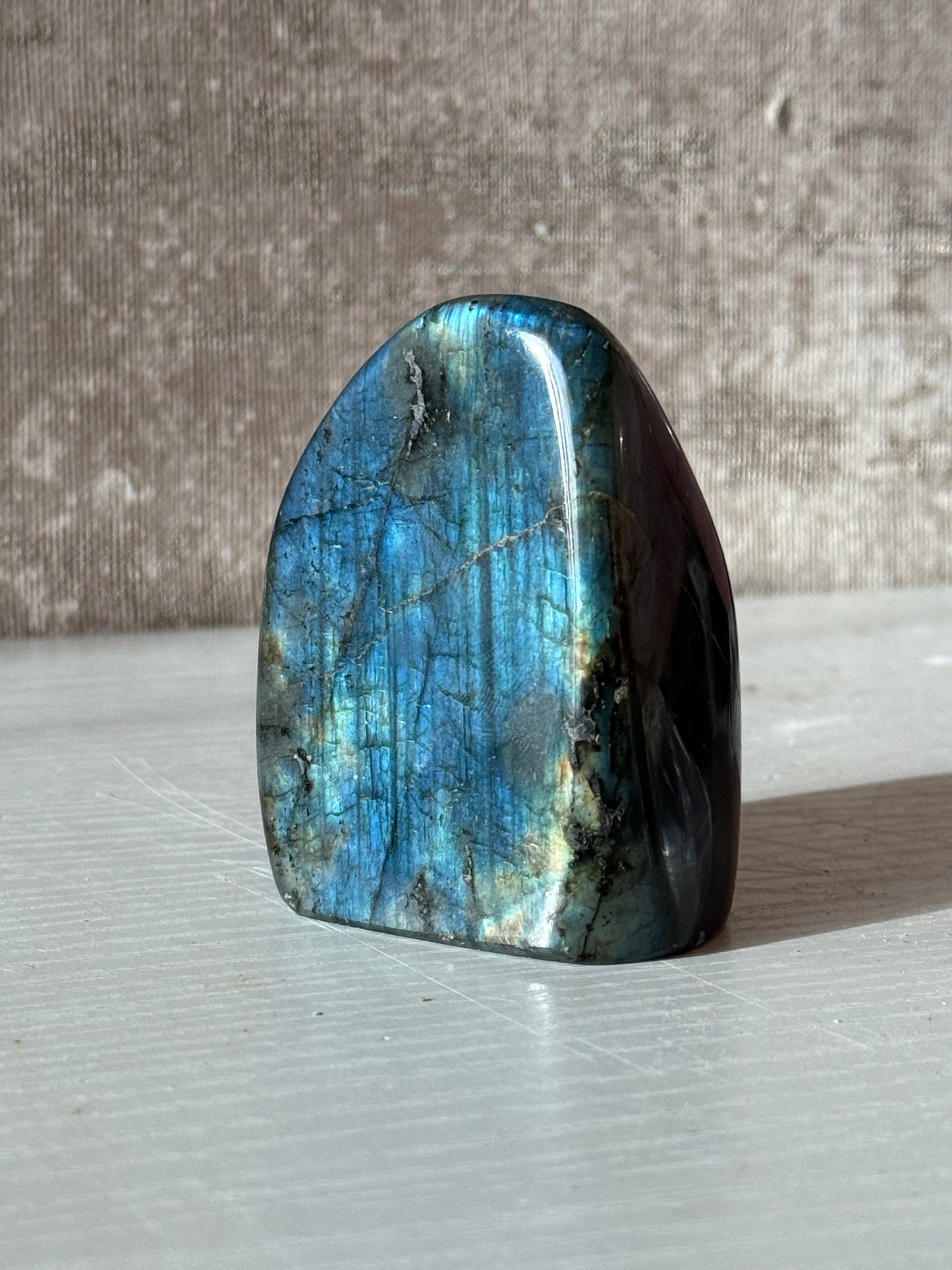 Labradorite free form