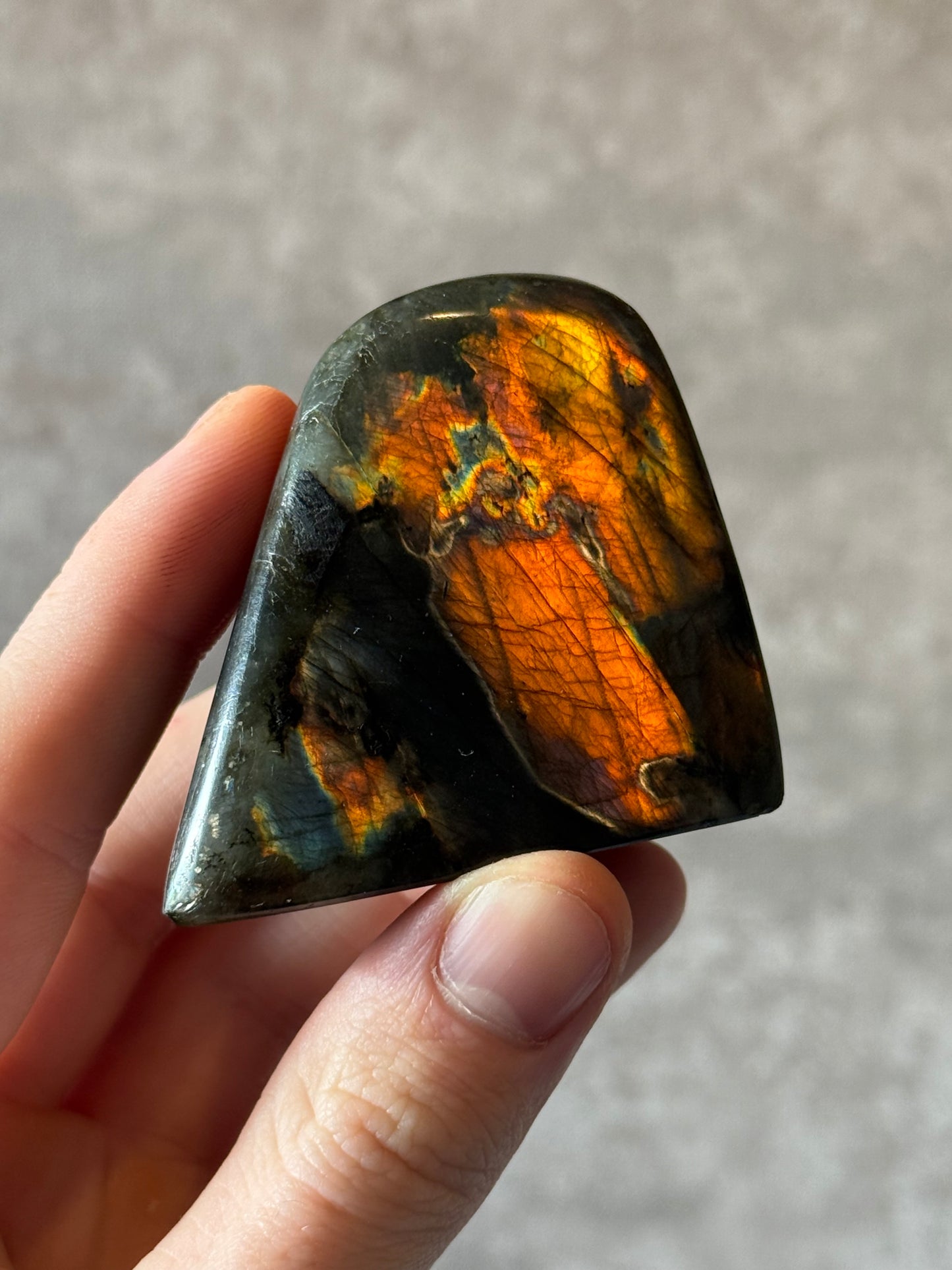Labradorite free form