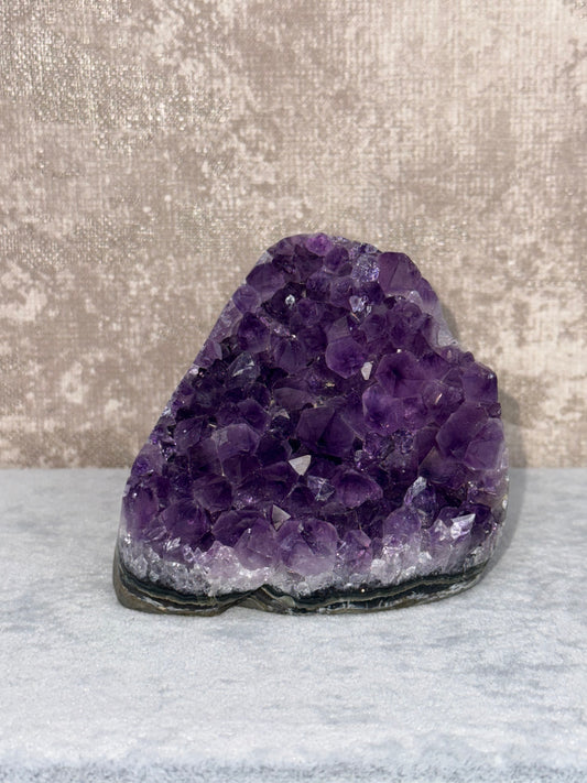 Amethyst cut base