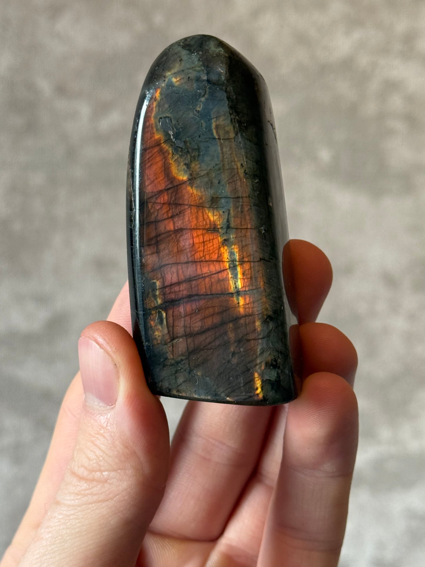 Labradorite free form