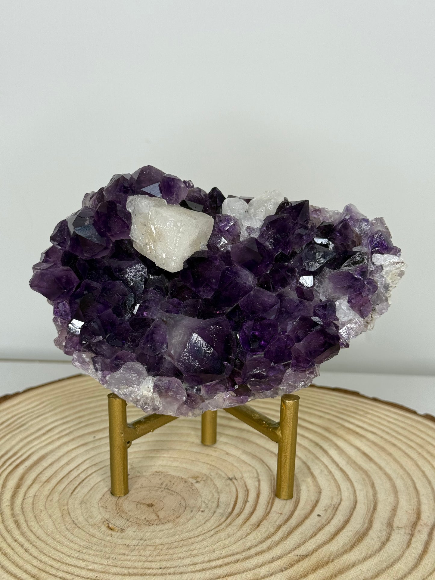 Amethyst with sugar calcite