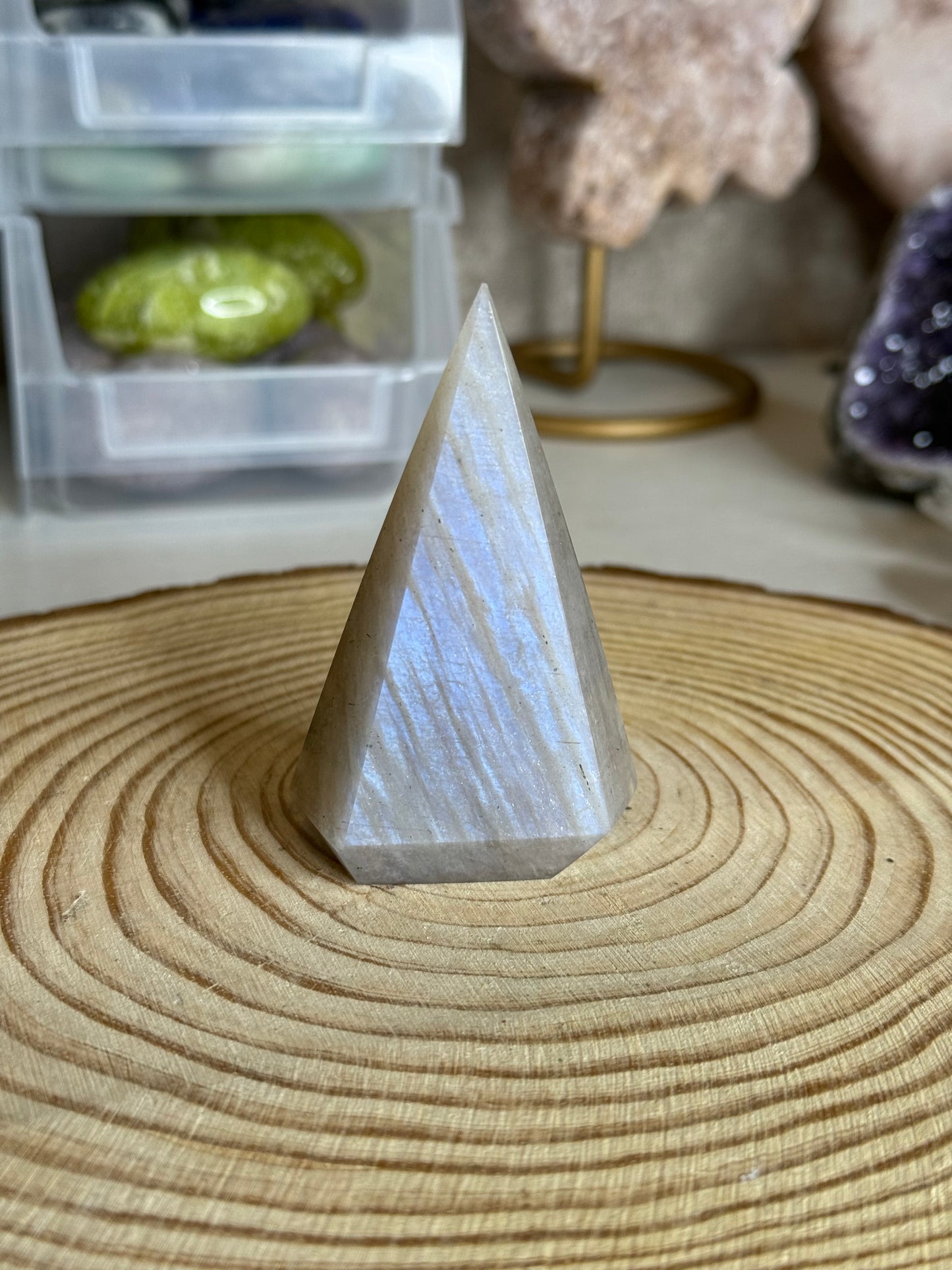 Moonstone points