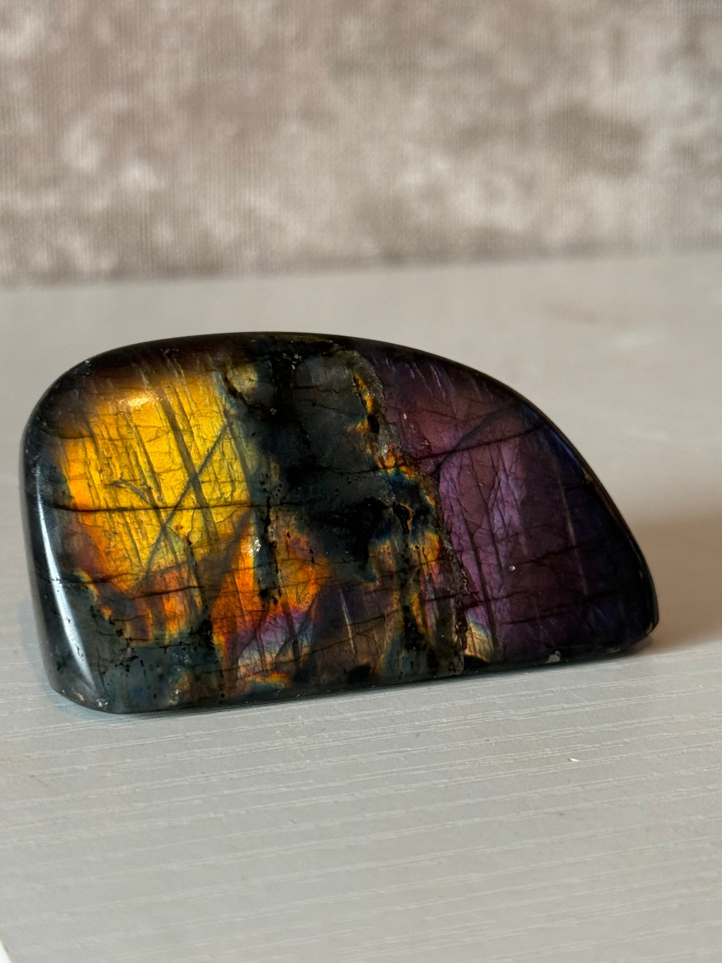 Labradorite free form