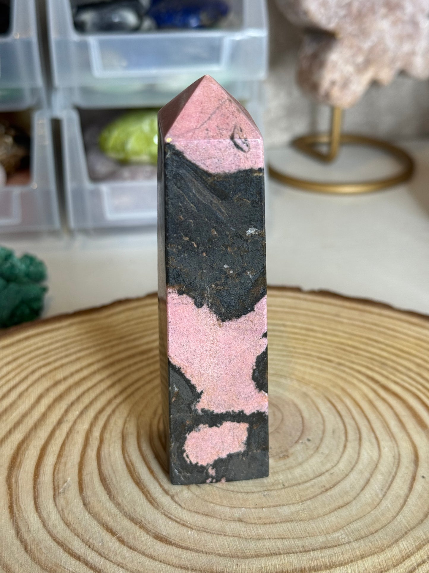 Rhodonite towers