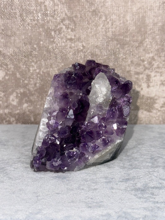 Amethyst cut base