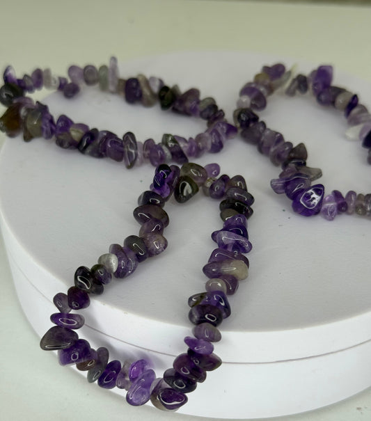Amethyst chip bracelet
